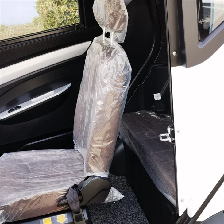 Electric Mini Closed Cabin Scooter For Selling