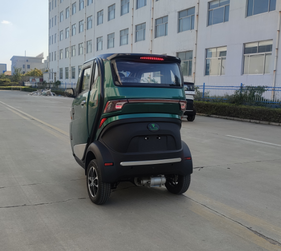 Нискоскоростен EEC Electric Seden за продажба