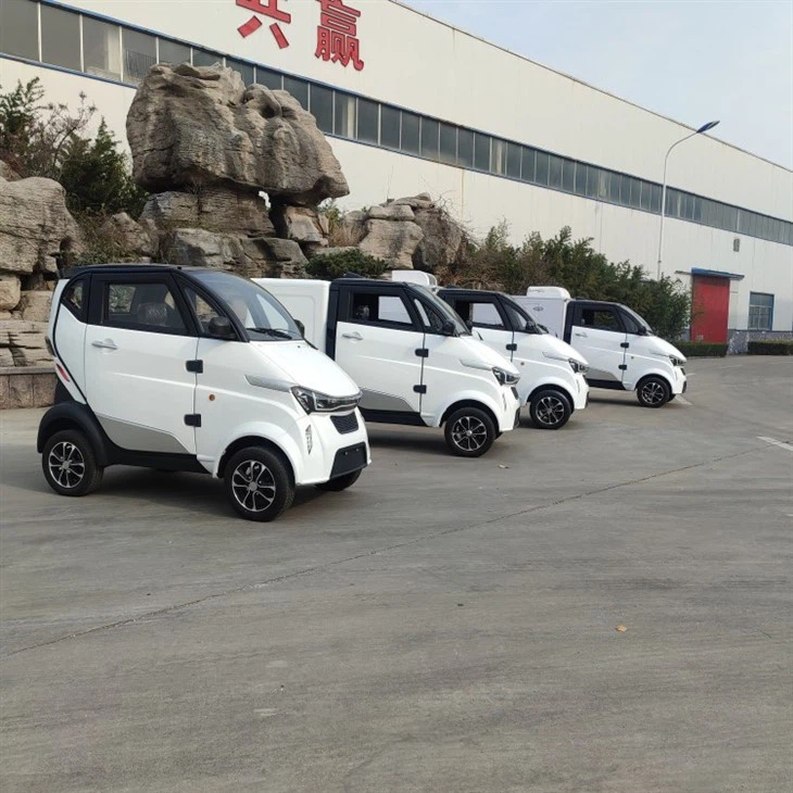 Low Speed Electric Adult 4 Wheels New Energy Car With 105Ah Lithium Battery