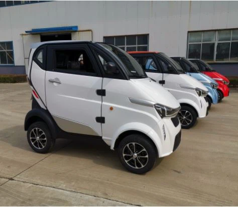 Electric Mini Closed Cabin Scooter For Selling
