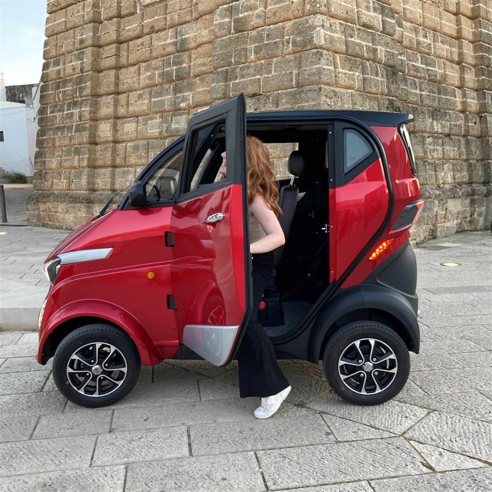 Eec L6e 45km/h Electric Vehicles Ev Electric Cabin Car For City Use Support